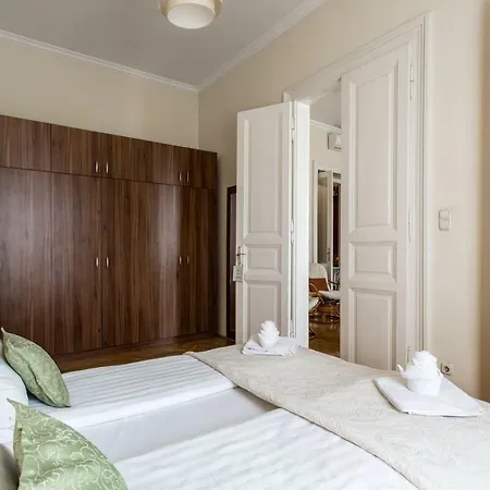 St. Stephen Boulevard Apartment Budapest Exterior photo