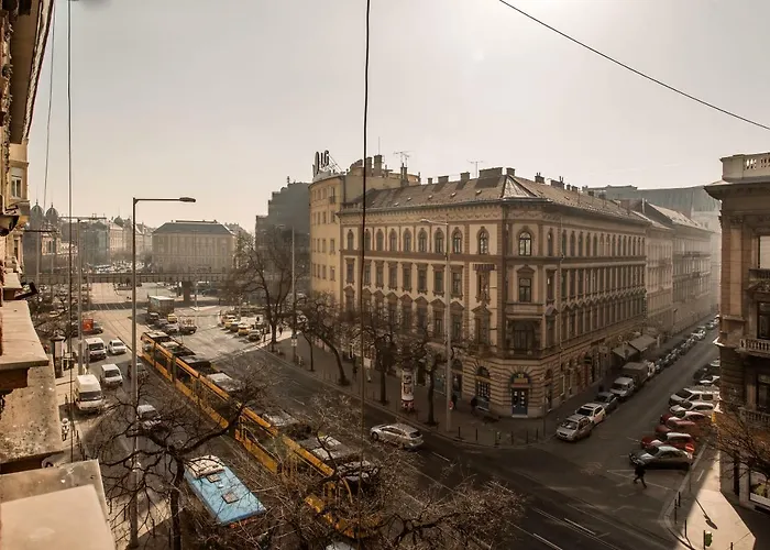 St. Stephen Boulevard Apartment